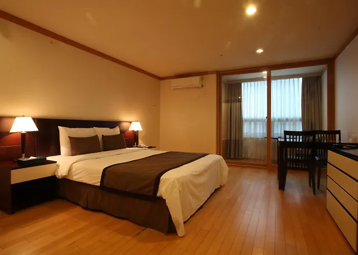 Coatel Chereville 3*